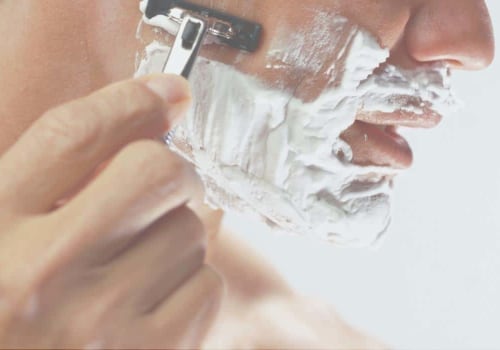 The Best Synthetic Dye-Free Ingredients for Men's Beauty Care